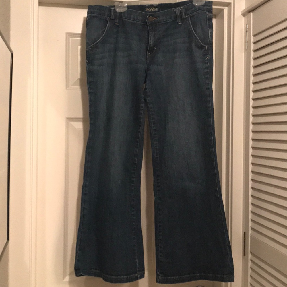 Old navy flirt jeans size 12
